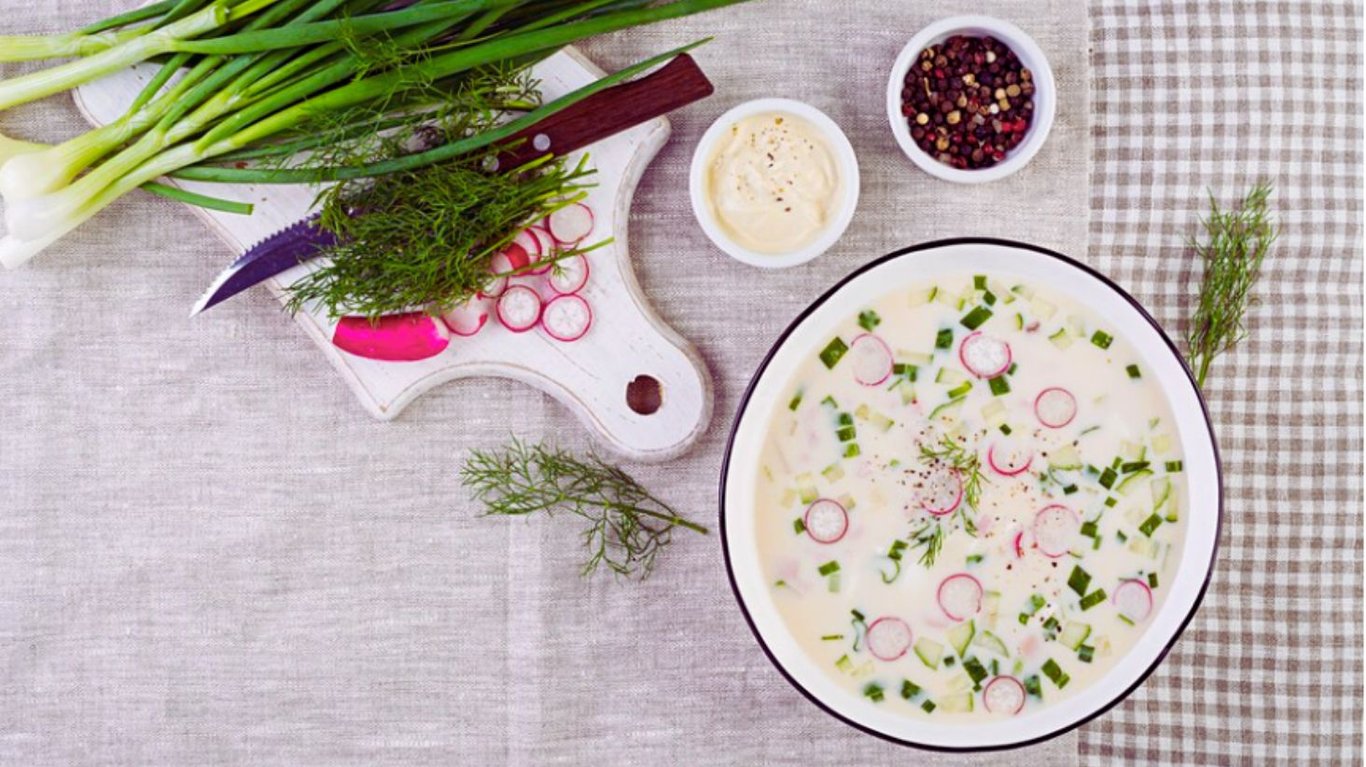 Вкусно и совсем не вредно для фигуры: как приготовить полезную "окрошку" - фото 1