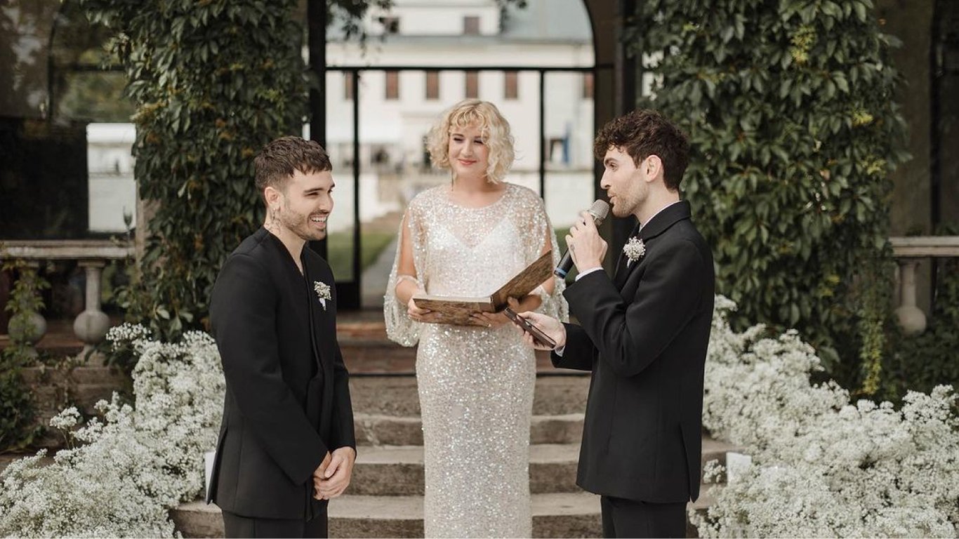 Переможець "Євробачення" вийшов заміж: фото з ЛГБТК+ весілля