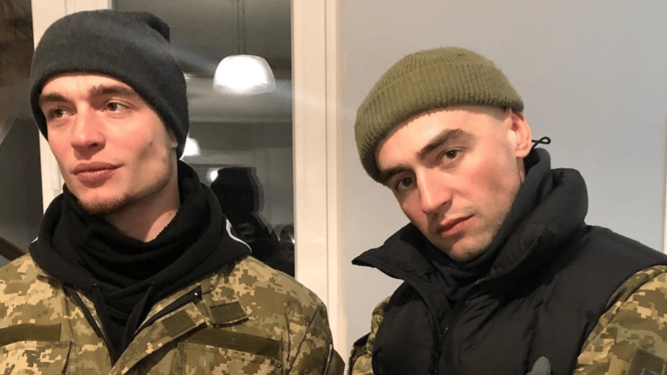 Звезда клипов Лободы Назар Грабар сообщил о смерти родного брата на войне