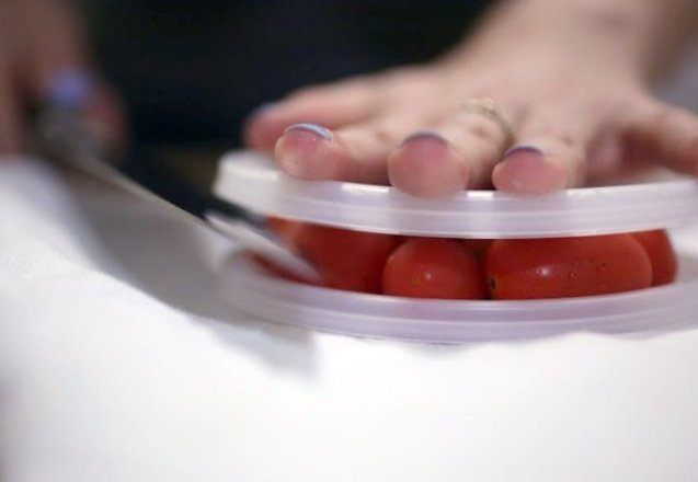 как быстро порезать помидоры