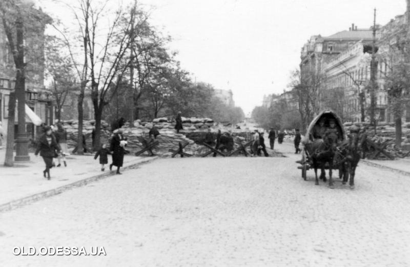 Як сто років тому виглядала Дерибасівська