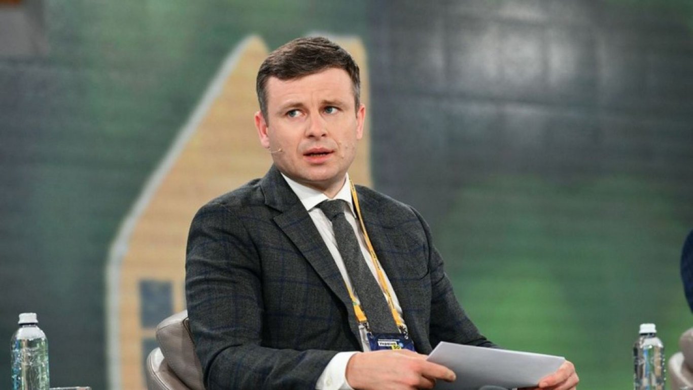 Кто и в каких объемах помогает воюющей Украине деньгами: разъяснение Минфина