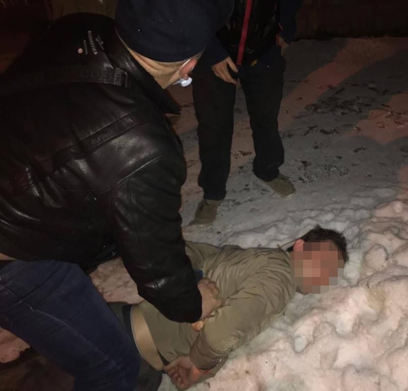 У Львові чоловік пограбував ломбард