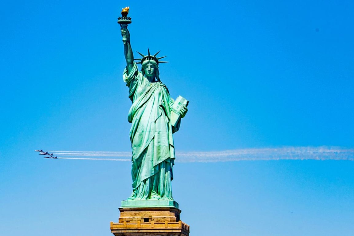 Відкриття статуї Свободи в Нью-Йорку