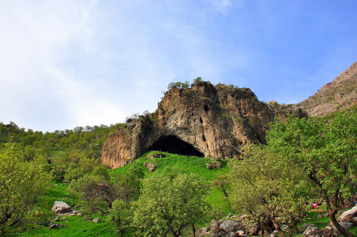 Печера Шанідар