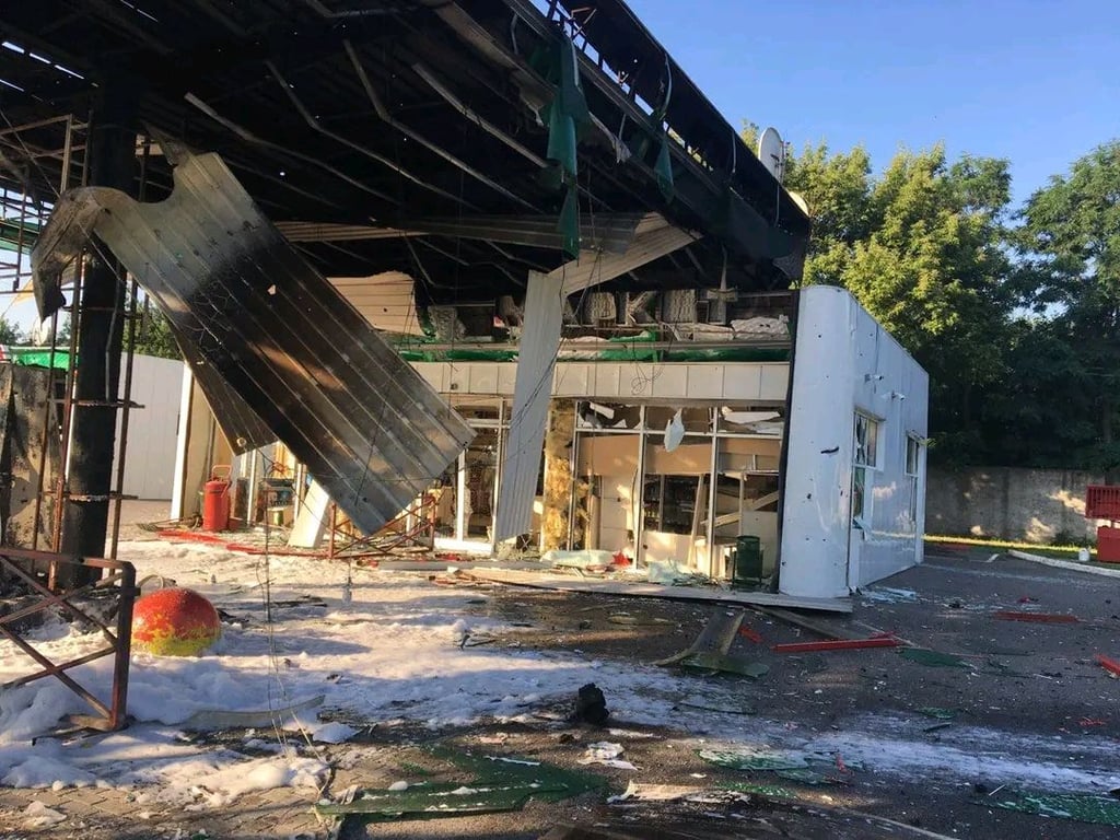 После обстрела в Харьковской области занялась АЗС