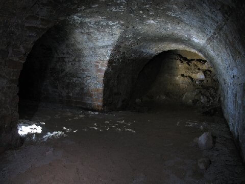 Підземний лабіринт під будтехнікумом у Харкові