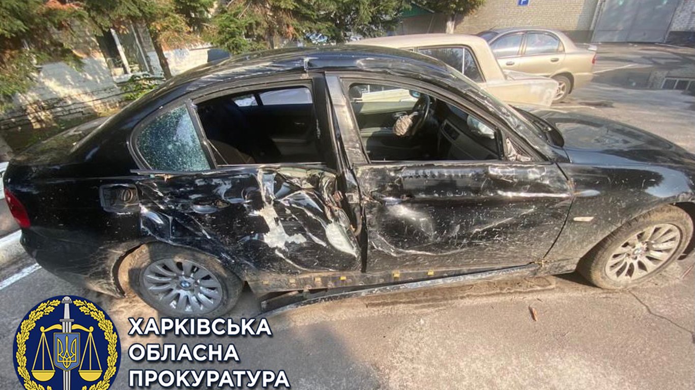 Двоє харків'ян намагалися викрасти машину в іноземця на авторинку
