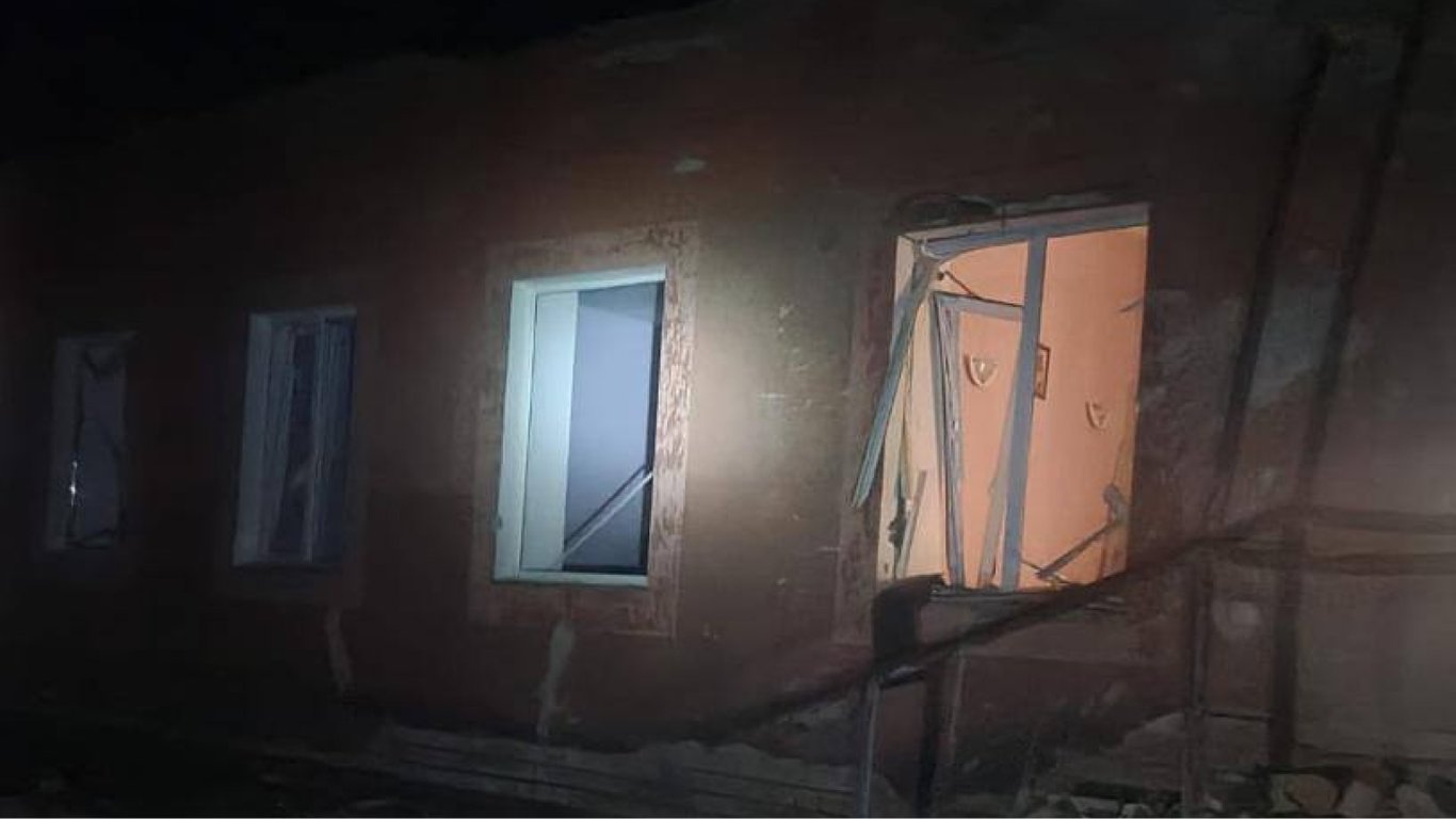 Росіяни завдали удару по пологовому відділенню у Херсоні