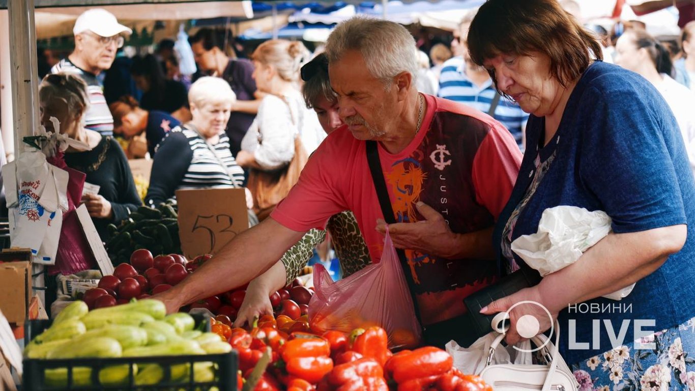 Актуальні ціни на продукти в Одесі: де вигідніше купувати