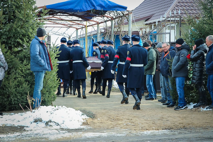 В Днепре солдат расстрелял сослуживцев