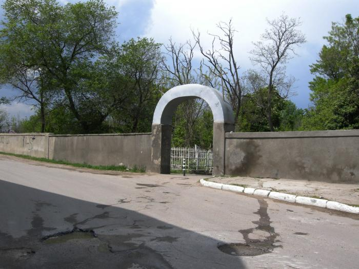 В Одесі паркан на цвинтарі відреставрують за майже 1,5 млн грн
