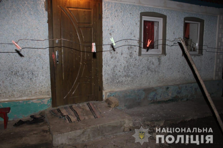 В Одеській області у двір жінки з дітьми підкинули бомбу - фото