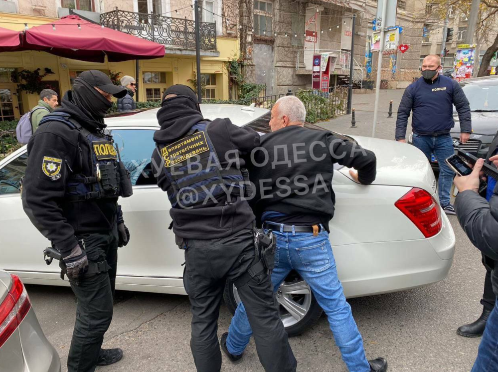 В центре Одессе задержали криминального авторитета Фокусника