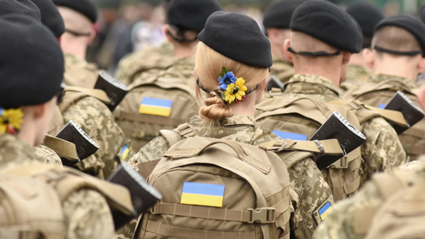 Як військовозобов'язаним жінкам виїжджати за кордон
