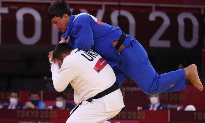 Яків Хаммо програв японцю на Олімпійських іграх-2020 - він побореться