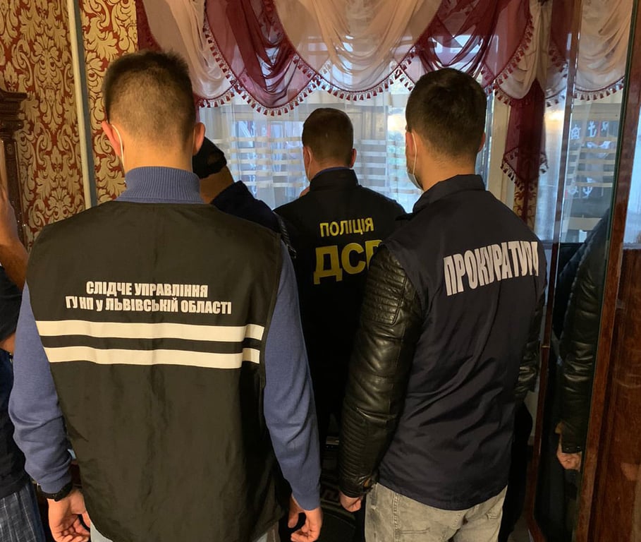 Задержание полиция Львов (азартные игры)