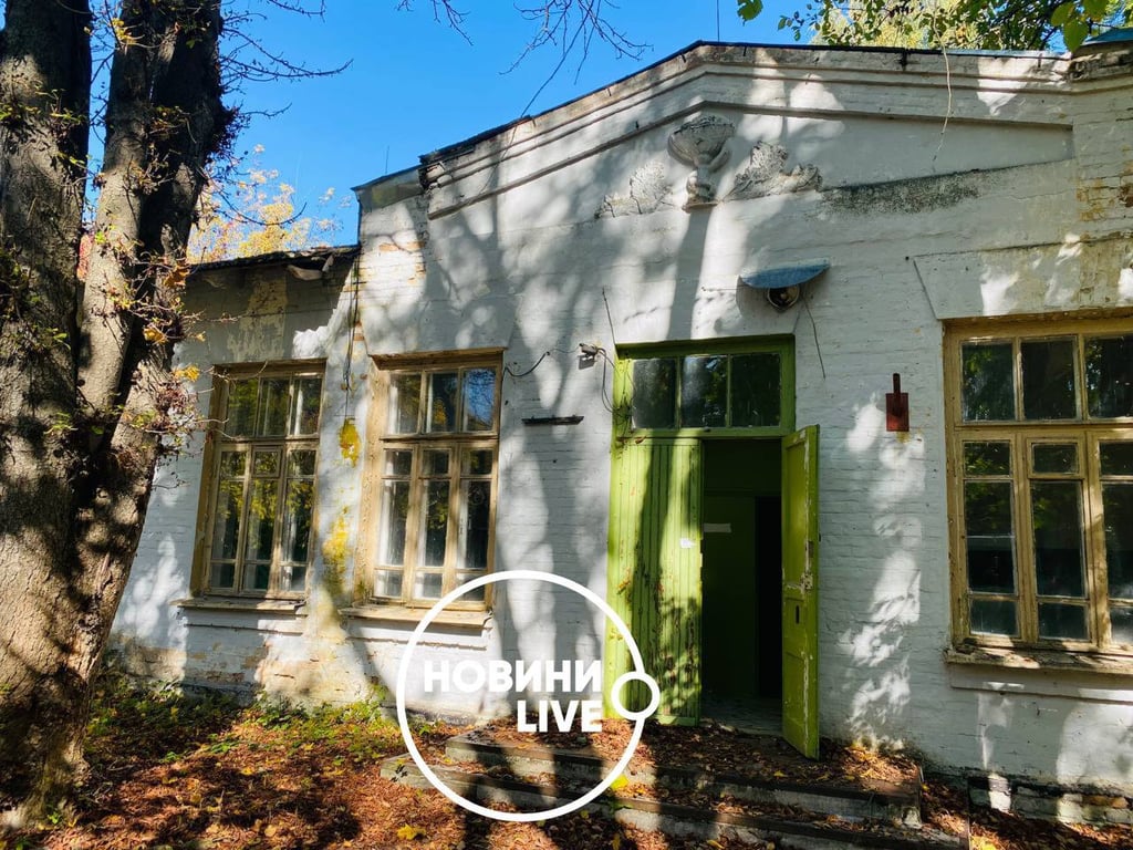 Закинуті будівлі у Чорнобилі