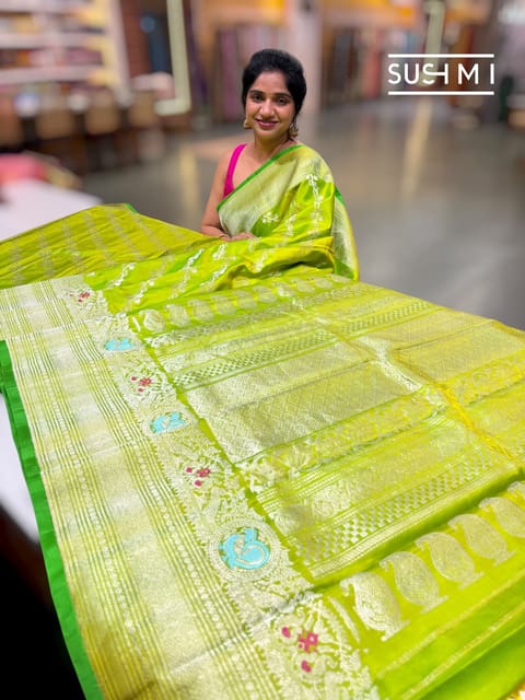 Parrot Green Designer Gadwal Saree with Turning Borders