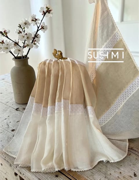 Handloom Linen Saree Panelled with Crochet Lace