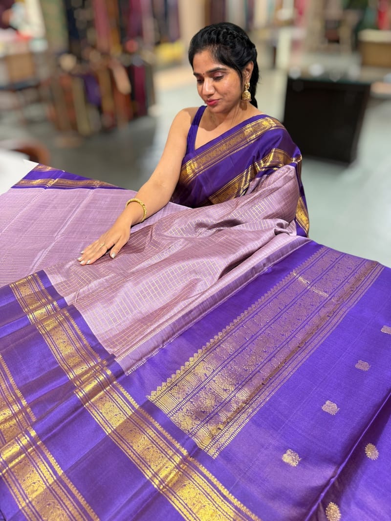 Mauve & Brinjal Combo Kanchipuram Vintage checks Saree with gap borders