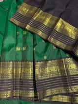 Emerald Green & Coffee Brown Combo Vaira Oosi Checks Kanjeevaram Saree