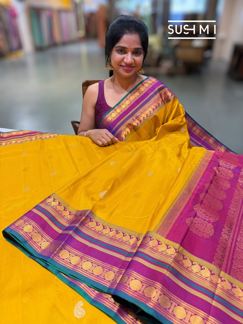 yellow vintage Gadwal Silk Saree : S62F218