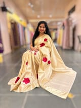 Ivory Kanjeevaram Brocade Saree With Hibiscus Floral bunches embroidery SS50195