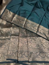 Forest Green Banarasi katan Tonchoi weaving Saree in monotone look