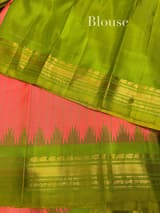 Coral vintage stripes Gadwal Silk Saree : S62F210