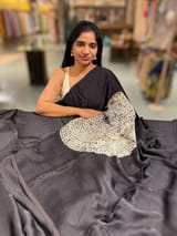 Black gajji silk saree with bandhini circular pallu SS50526