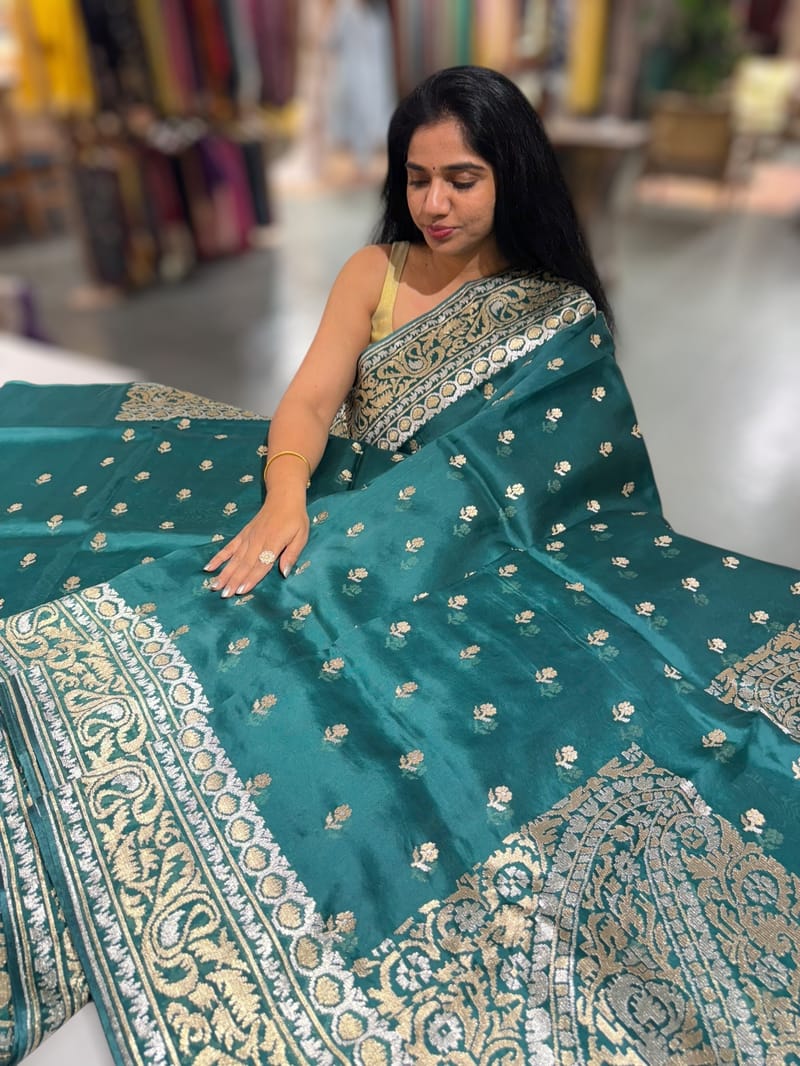 Emerald Green Pure Organza Saree With Jamdani Inspired  SS50340