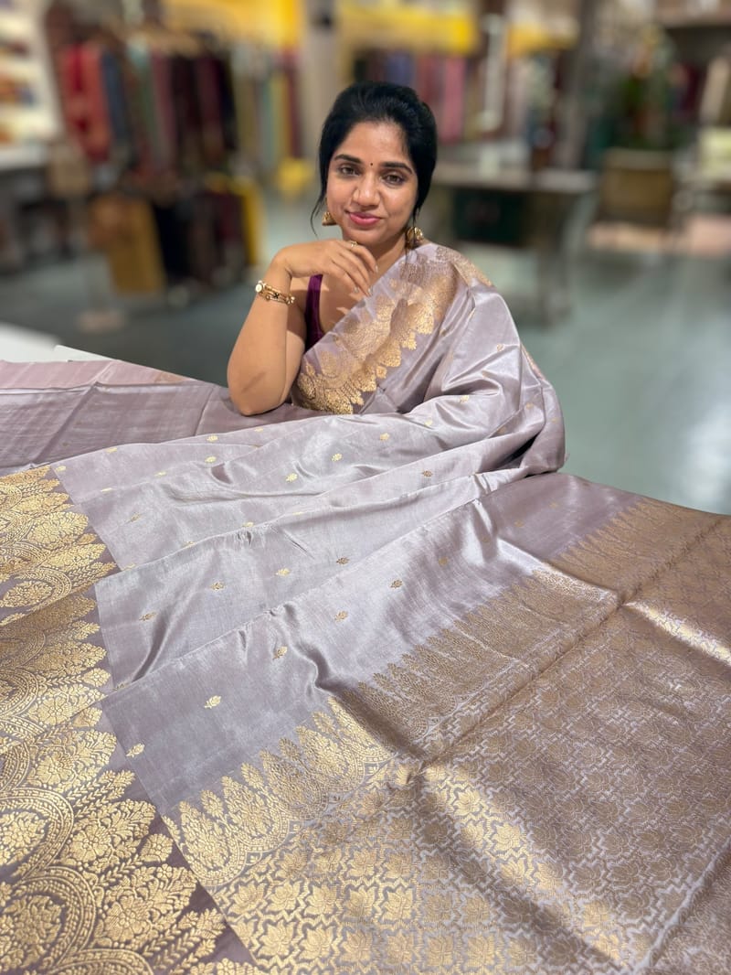Dusty Mauve Poona Silk Saree with heavy weaving Mashru Open Border
