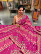Majenta Kareena Inspired Gorgette Saree with allover mirrors SS5040