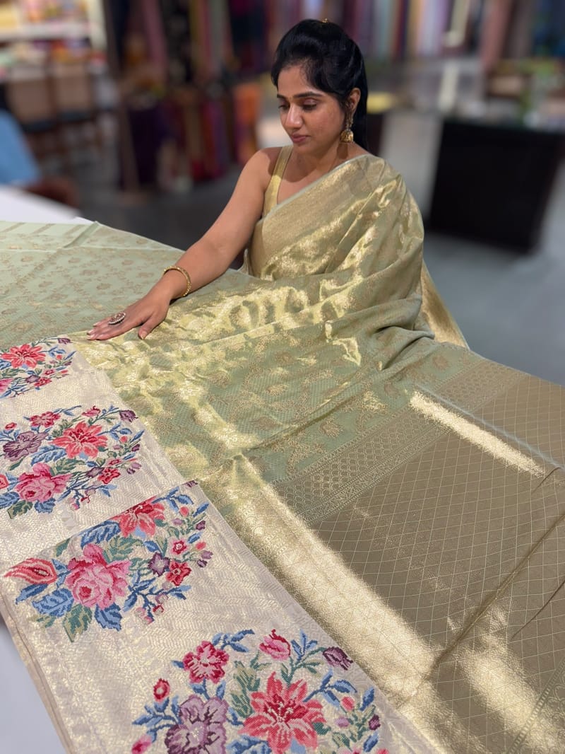 Mint Green Banarasi brocade with embroidery SS5081
