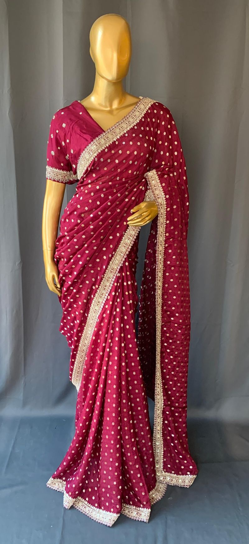Gorgette saree with small polka dots