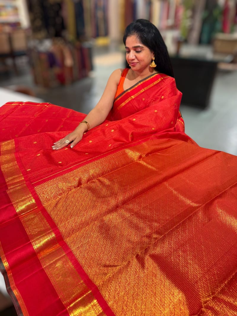 Orangish Red Vaira Oosi Checks Vintage Kanjeevaram Saree