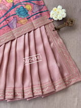 Dusty Pink Banarasi tonchoi with pen kalamkari Blouse : D62F020