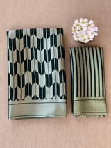 Forest Green Banarasi chinia brocade saree  SS5092