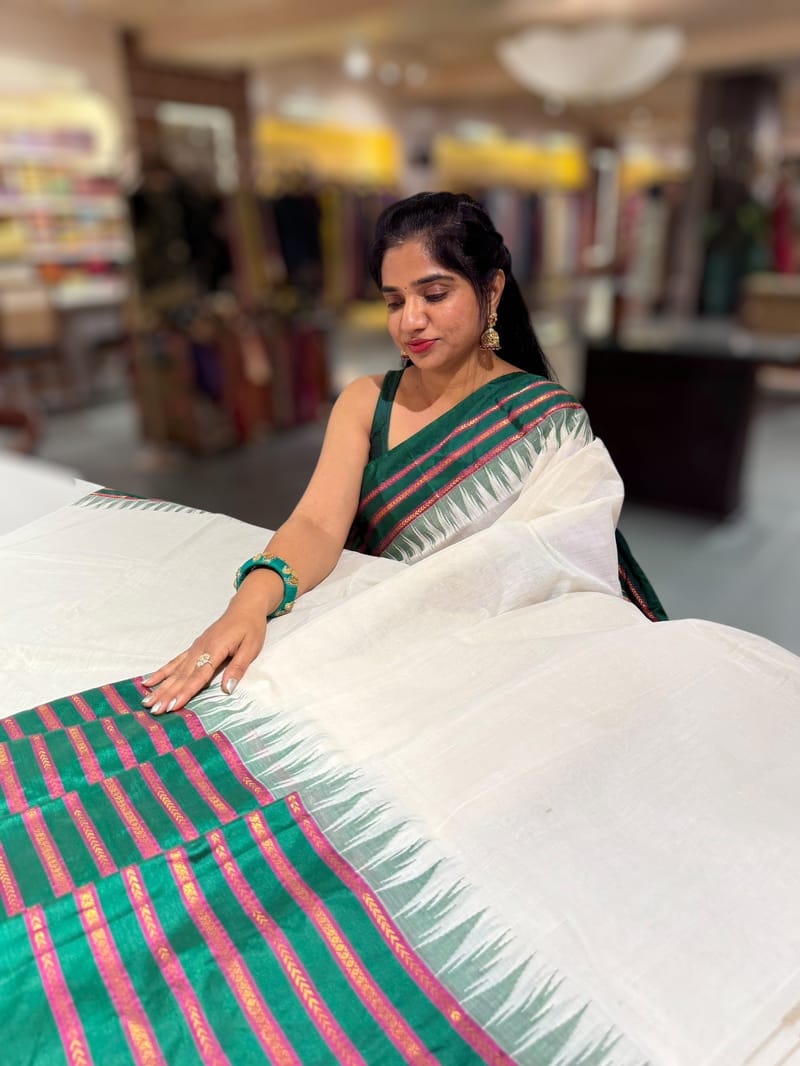Half white Ponduru Khadi Saree in 80’s Count with Kanchi Style Emerald Green borders