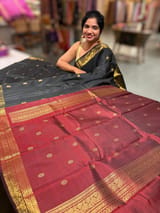 Darkest Green Vintage Kanchi small border saree SS50171