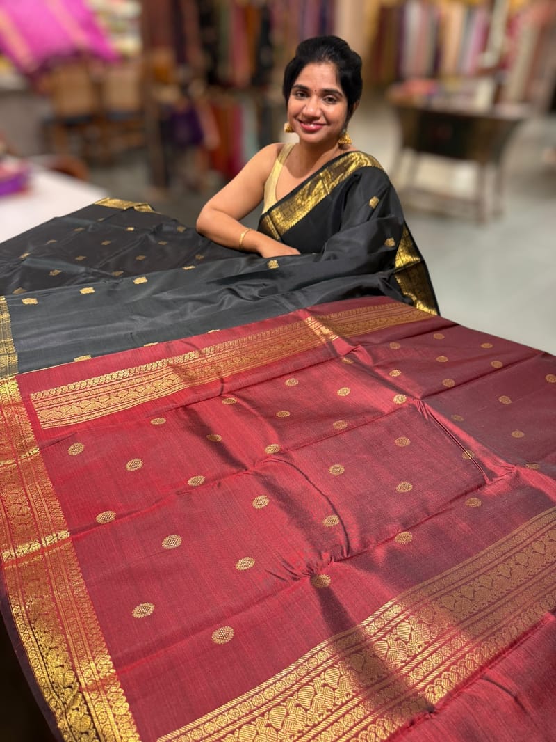 Darkest Green Vintage Kanchi small border saree SS50171