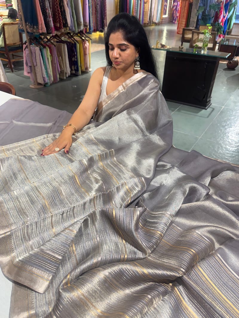 Greyish Silver Handloom Tissue Saree SS50385