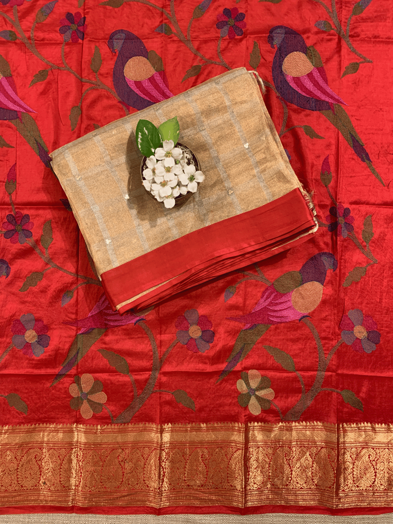 Gold tissue saree with kanchi  blouse with  allover pythani style embroidery SS50416