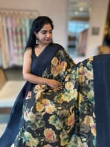 Kanchi Soft Silk Zari Checks Saree With 3D Statement Roses Print Allover. SS50517