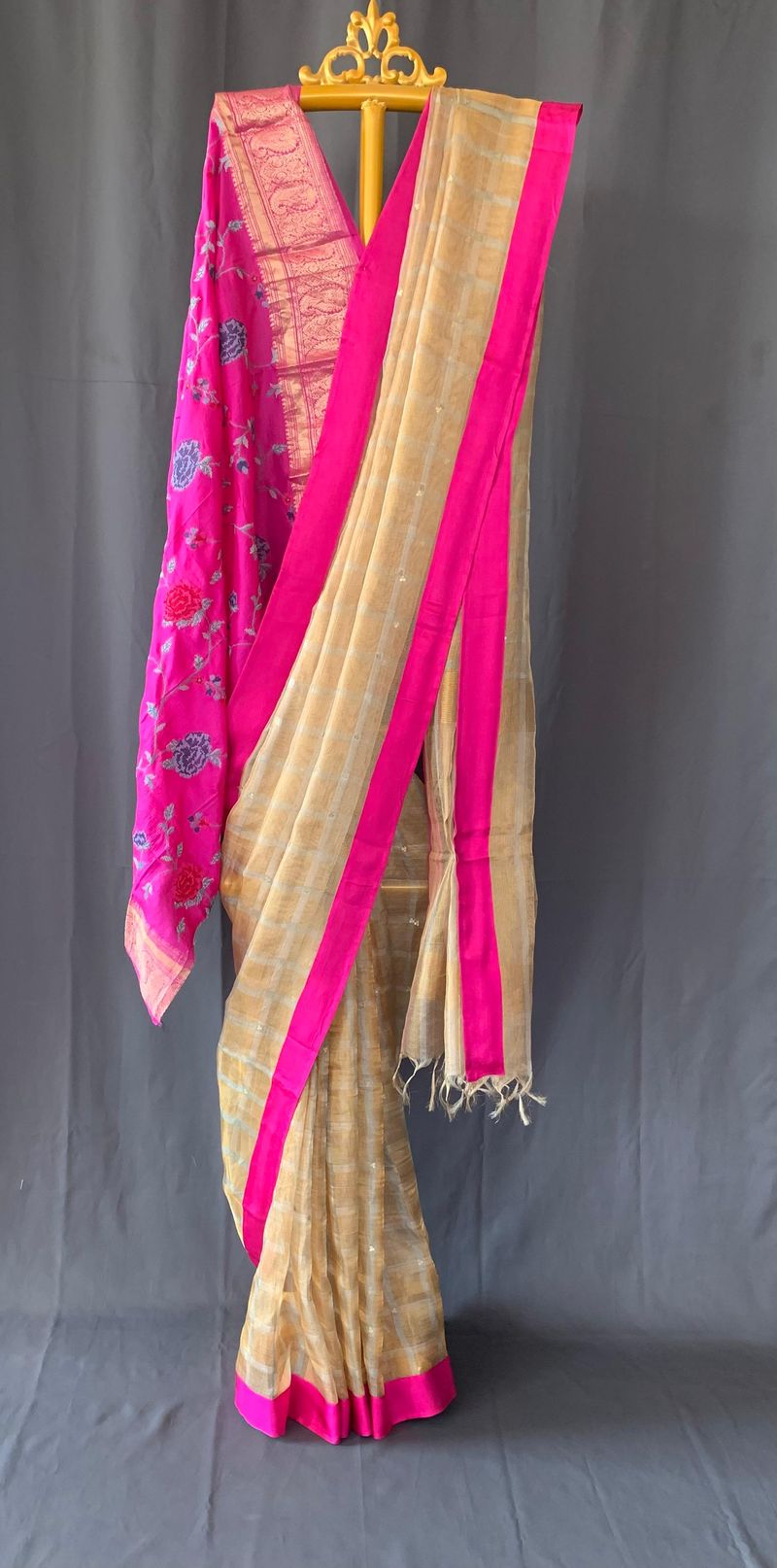 Designer Pure Handloom Gold tissue saree with kanchi petite point work blouse SS50448