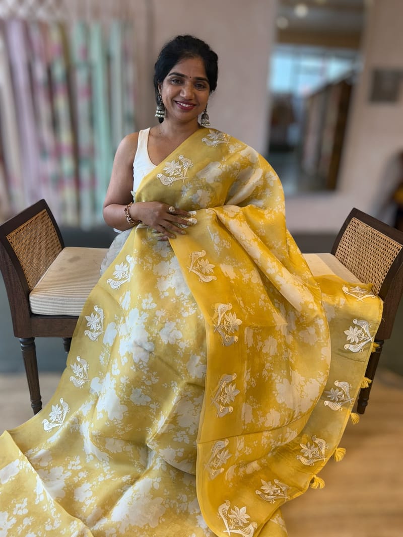 Yellow Floral Printed Pure Organza Saree With Birds  Embroidered Motif  Border SS50603