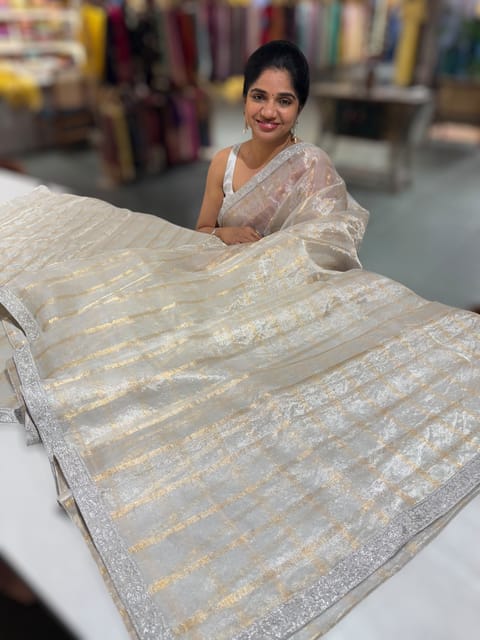 Silver Tissue Pure Handloom Tissue Checks Saree with Statement Borders
