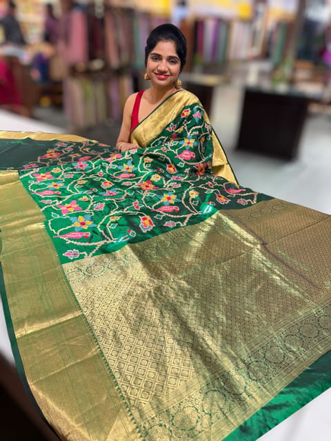 Emerald Green Kanjeevaram Soft Silk Saree with Embroidery