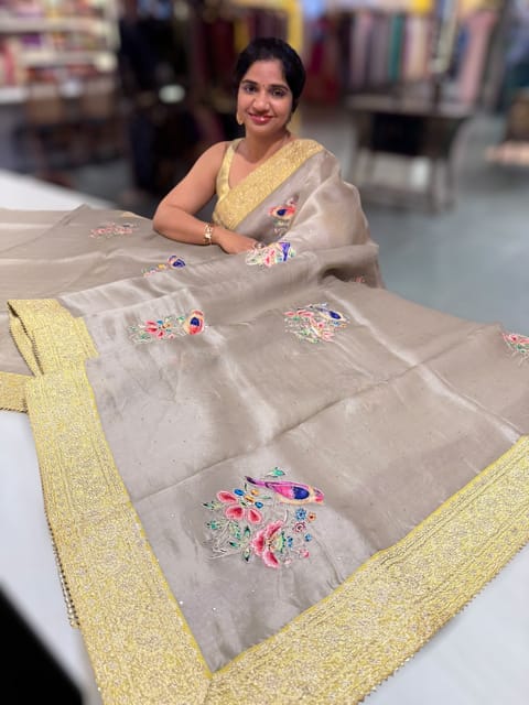 Earthy Tone Pure Organza Saree with Banarasi Pitawork Border and All-Over Bird Applique Motifs